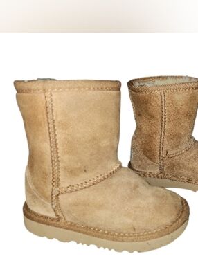 UGG Boogs Kids Chestnut Size 7